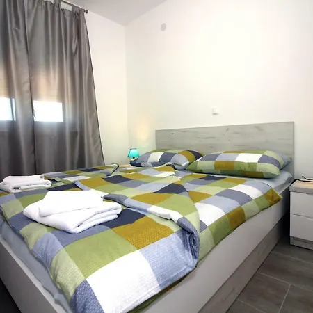 Lalea Apartment